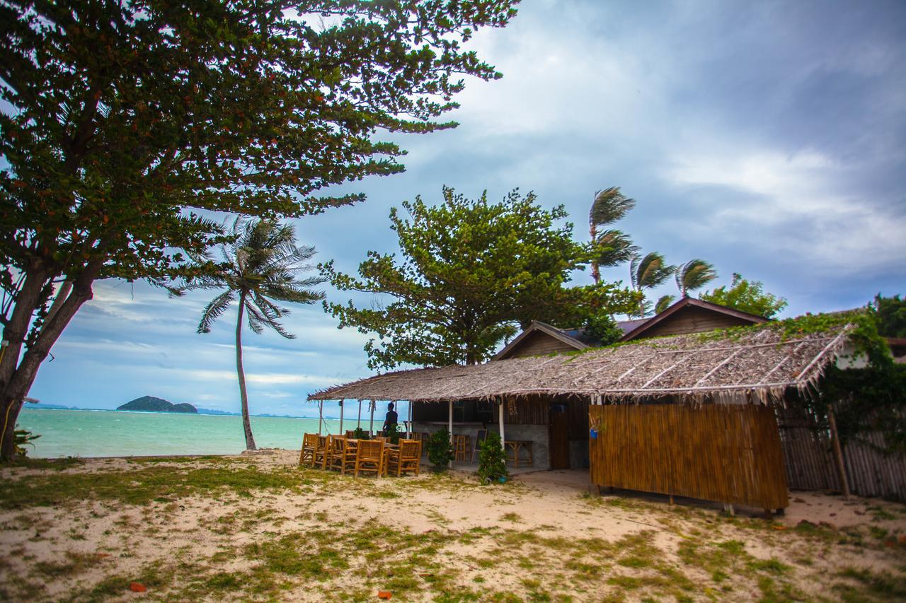 Colorful Hut Hotel Ko Pha Ngan Buitenkant foto