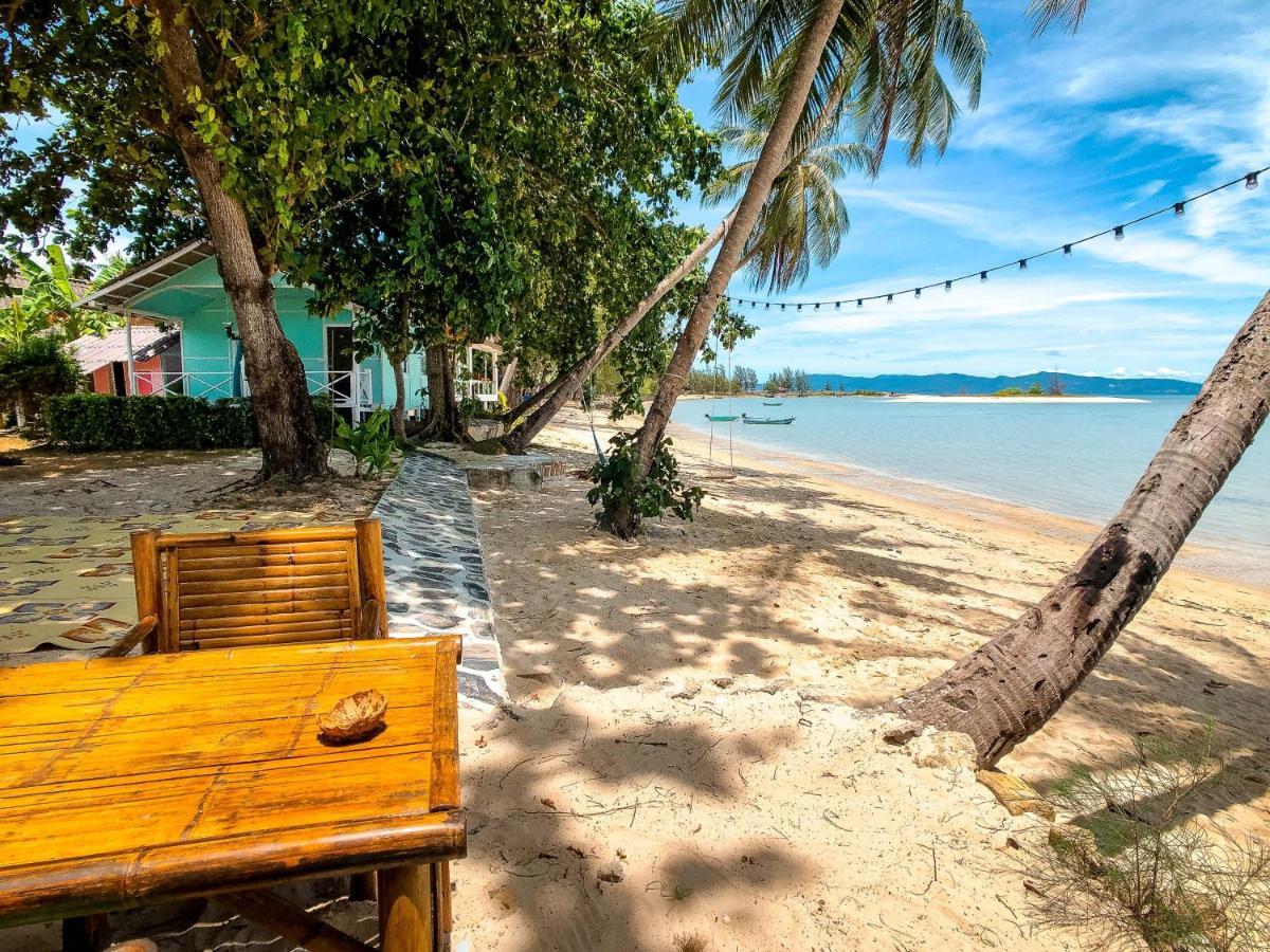 Colorful Hut Hotel Ko Pha Ngan Buitenkant foto