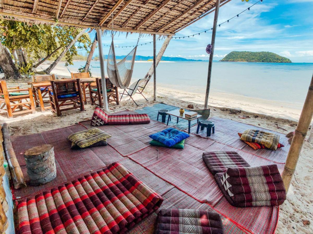 Colorful Hut Hotel Ko Pha Ngan Buitenkant foto
